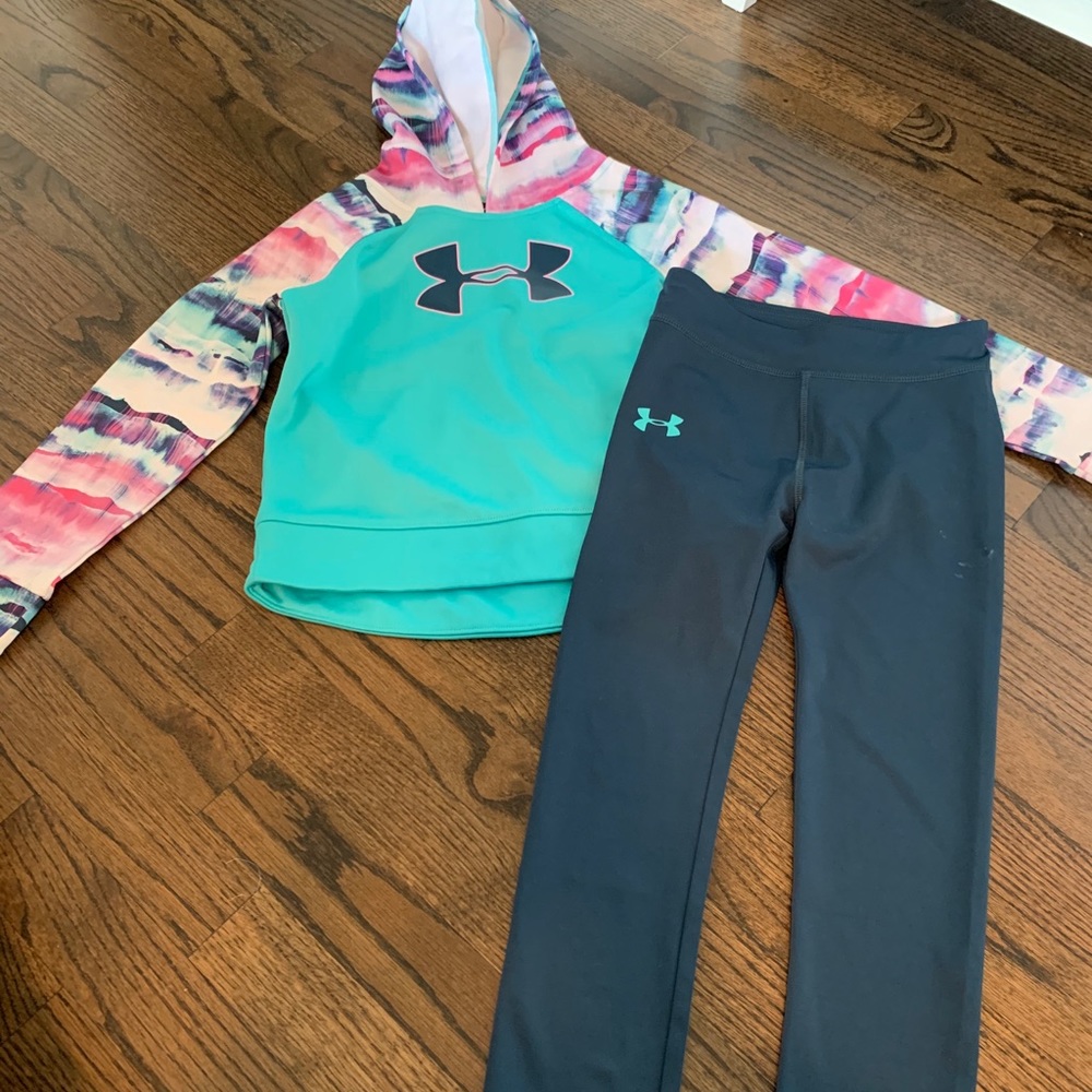 Girls UA Size 6 Set